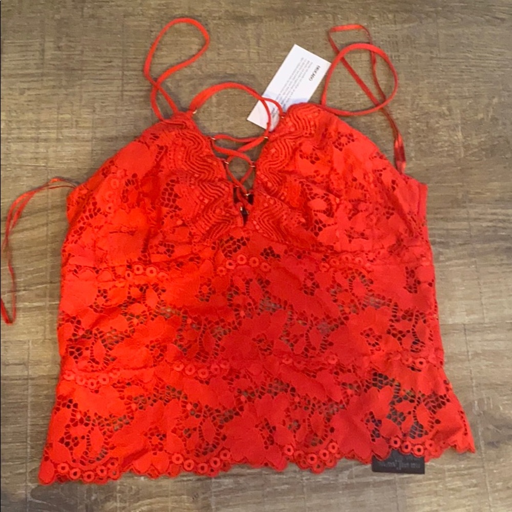 GUESS tank top